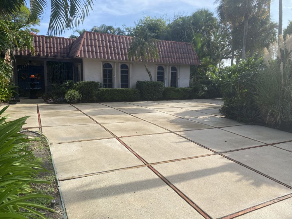 Concrete Cleaning Delray Beach Pavement Washing